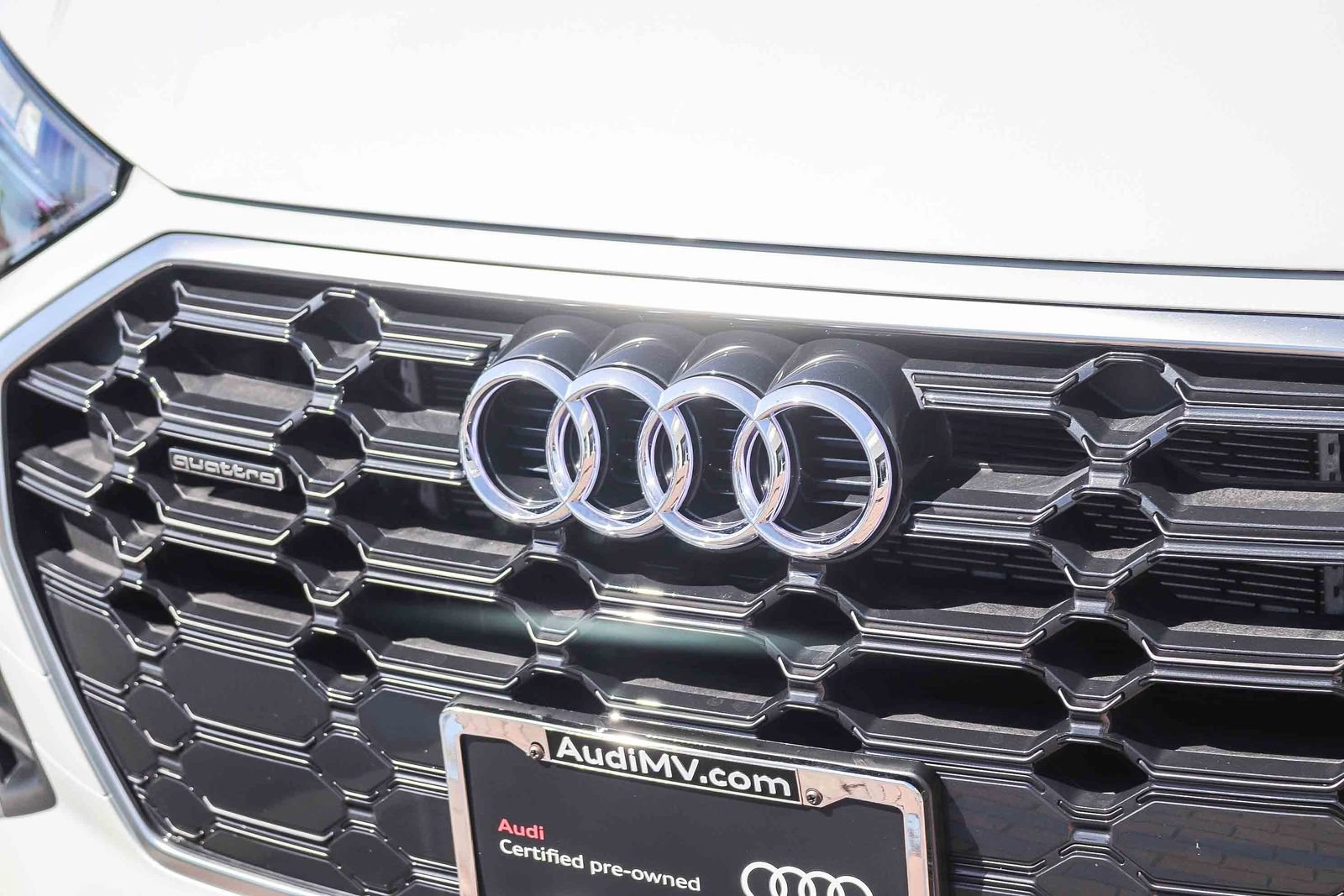 Certified 2024 Audi Q5 e Premium w/ Convenience Package AWD/4WD image 13