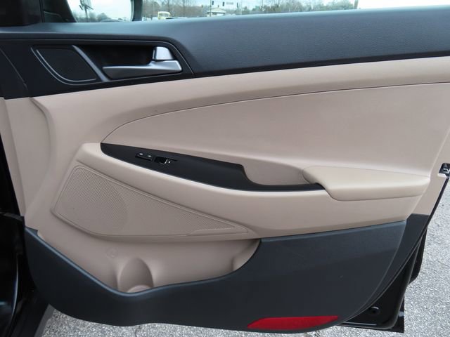 Used 2016 Hyundai Tucson Limited image 36