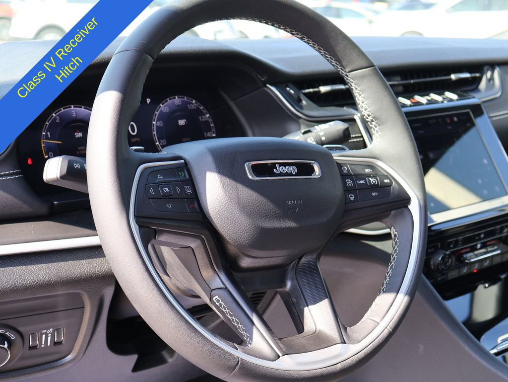 Used 2024 Jeep Grand Cherokee L Altitude AWD/4WD image 26