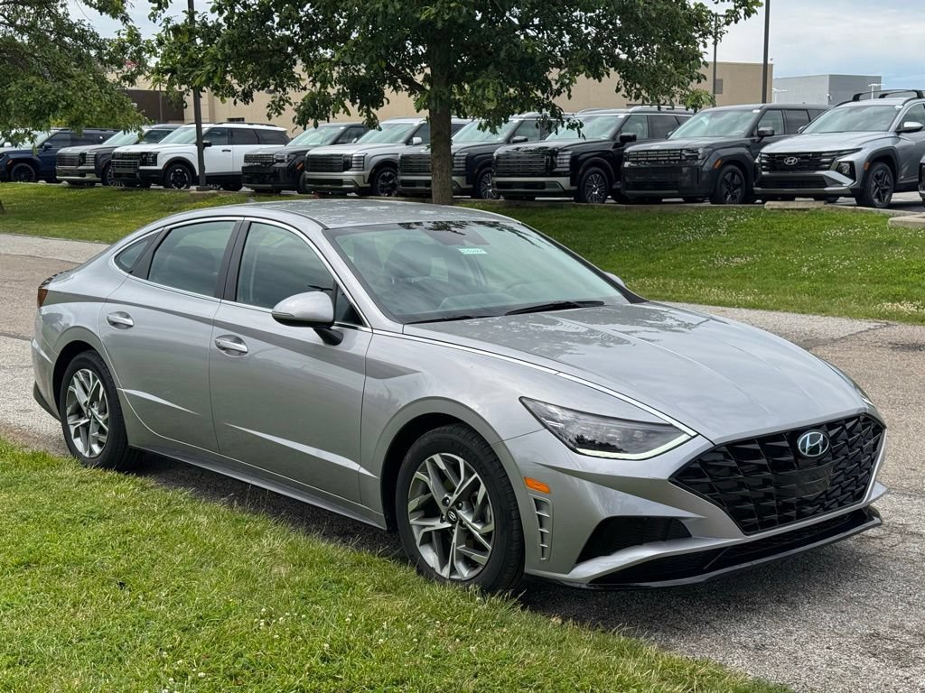 Certified 2023 Hyundai Sonata SEL FWD image 7