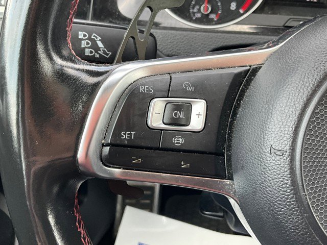 Used 2019 Volkswagen GTI SE FWD image 16