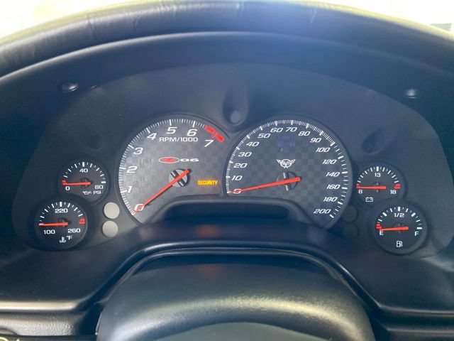 Used 2004 Chevrolet Corvette Z06 w/ Z06 Preferred Equipment Group RWD image 19