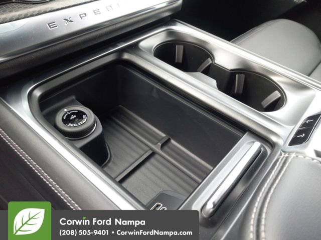 New 2026 Ford Expedition Max Platinum w/ Stealth Appearance Package image 18