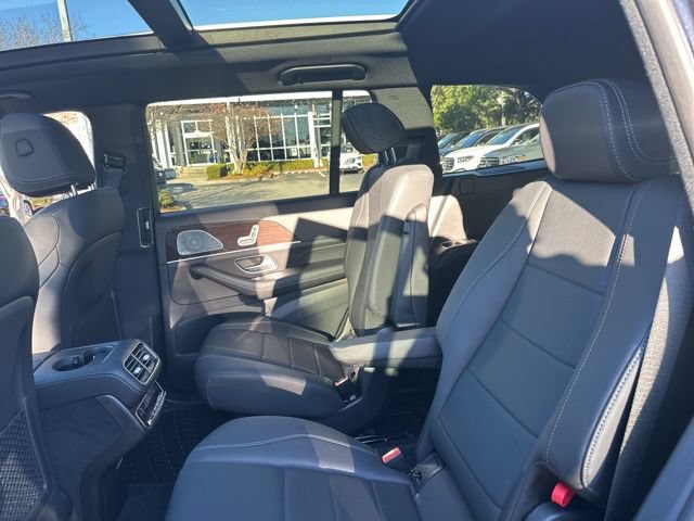 Certified 2025 Mercedes-Benz GLS 450 4MATIC image 19