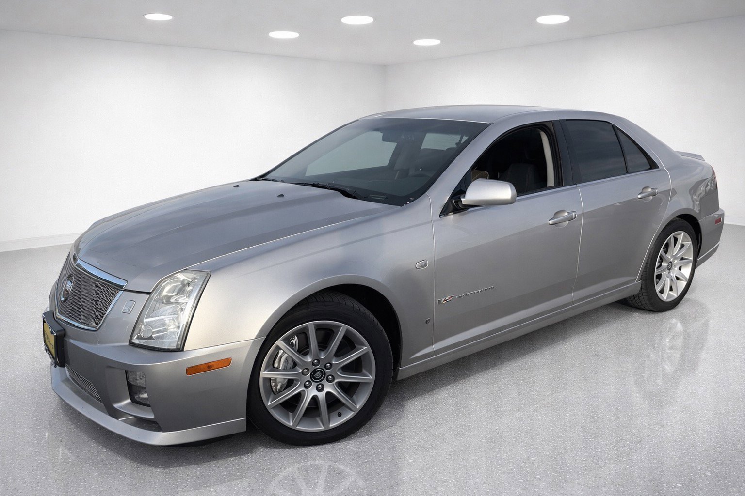 Used 2006 Cadillac STS V image 1