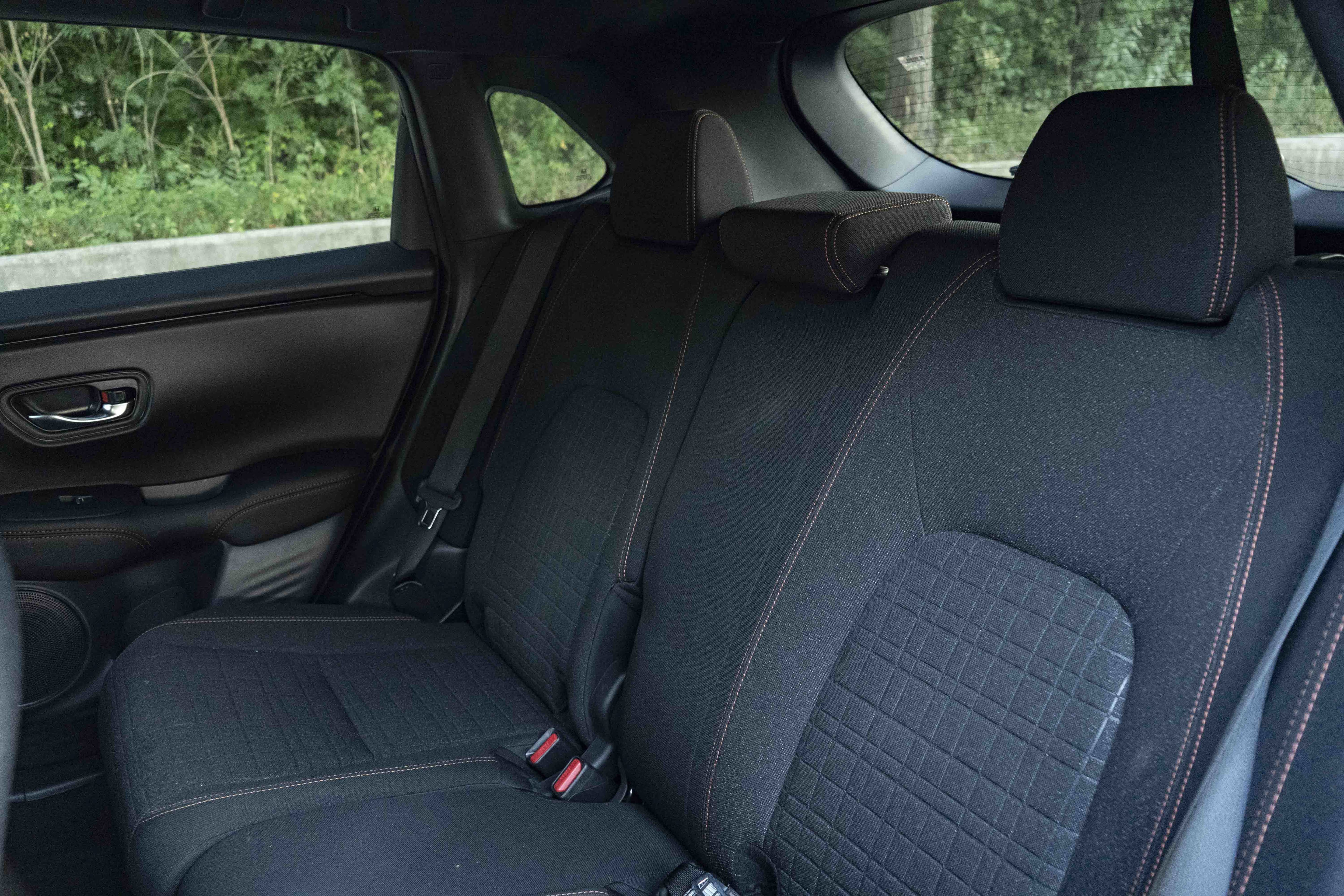 Certified 2025 Honda HR-V Sport image 19