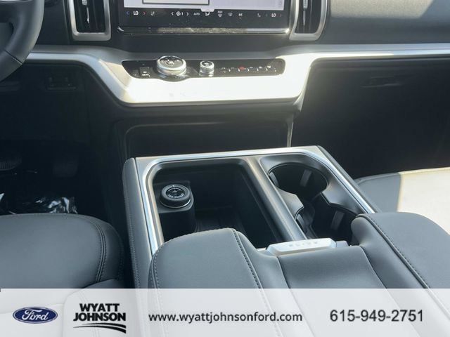 New 2026 Ford Expedition Active RWD image 19