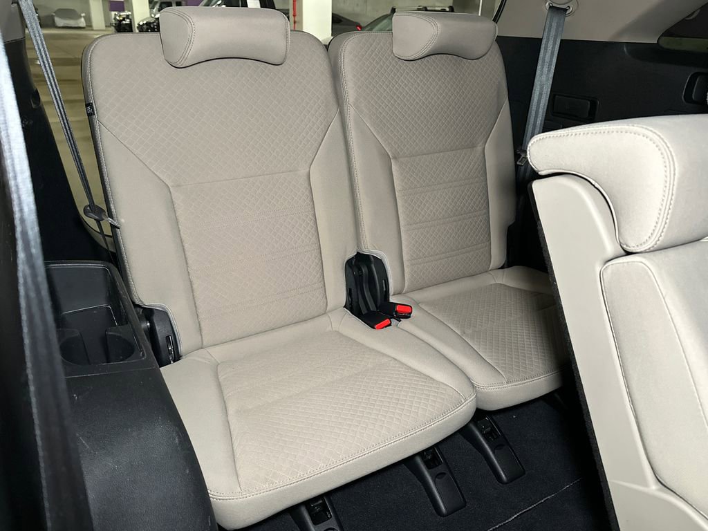 Used 2017 Kia Sorento LX image 13