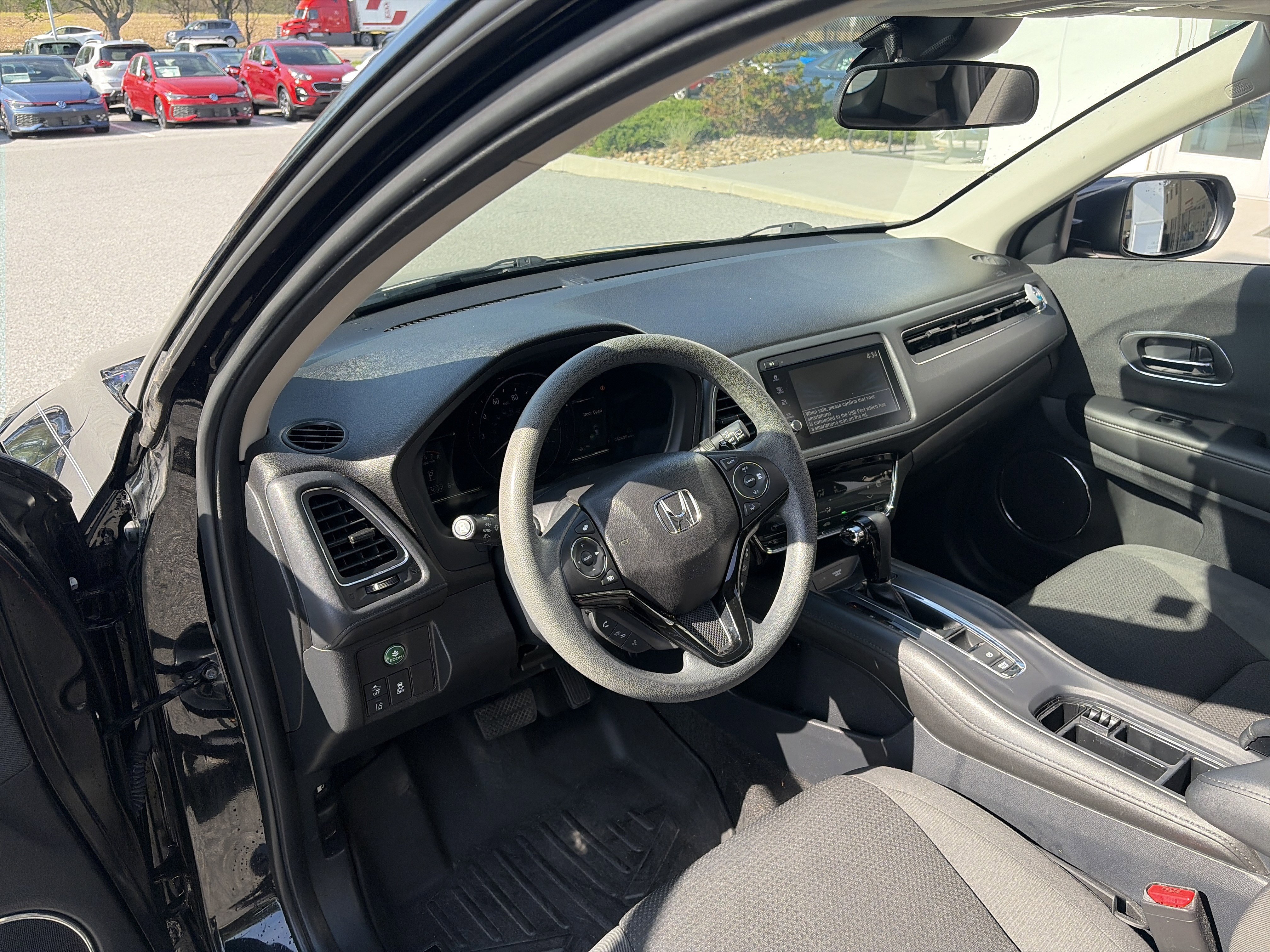 Used 2021 Honda HR-V EX image 19