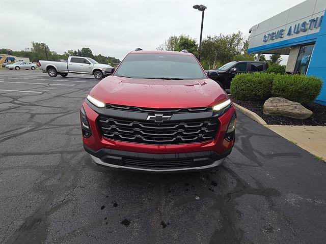 Used 2025 Chevrolet Equinox LT w/ Safety and Technology Package FWD image 2