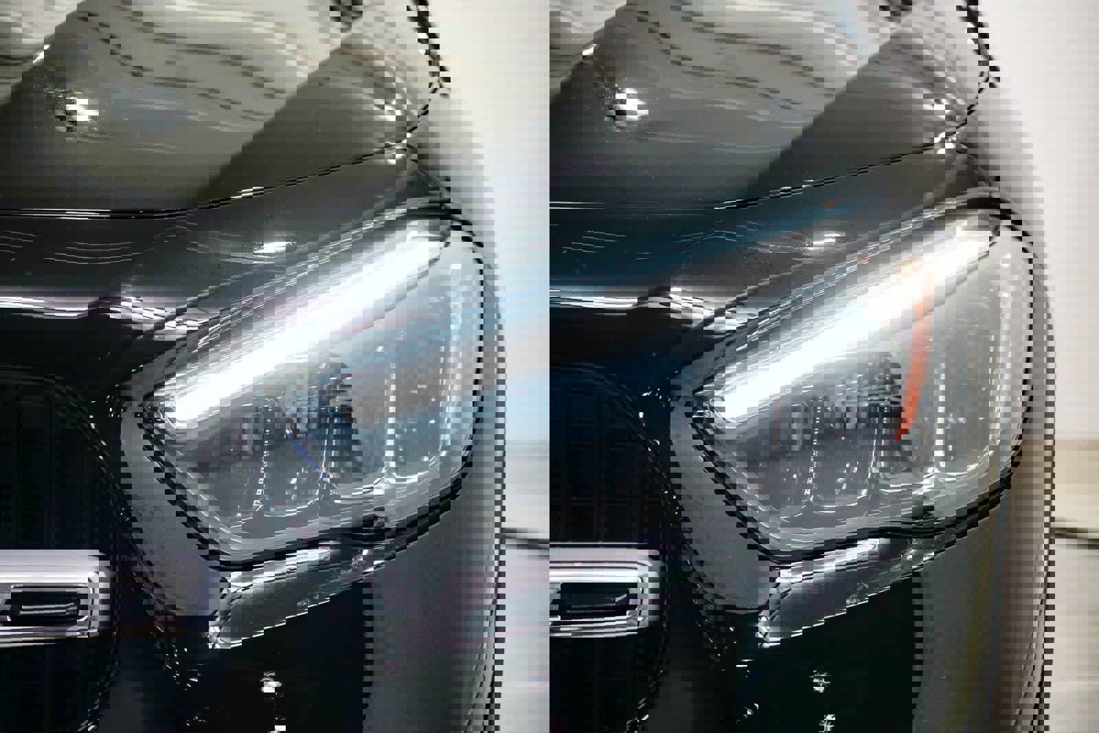 Used 2025 Mercedes-Benz GLA 250 image 7