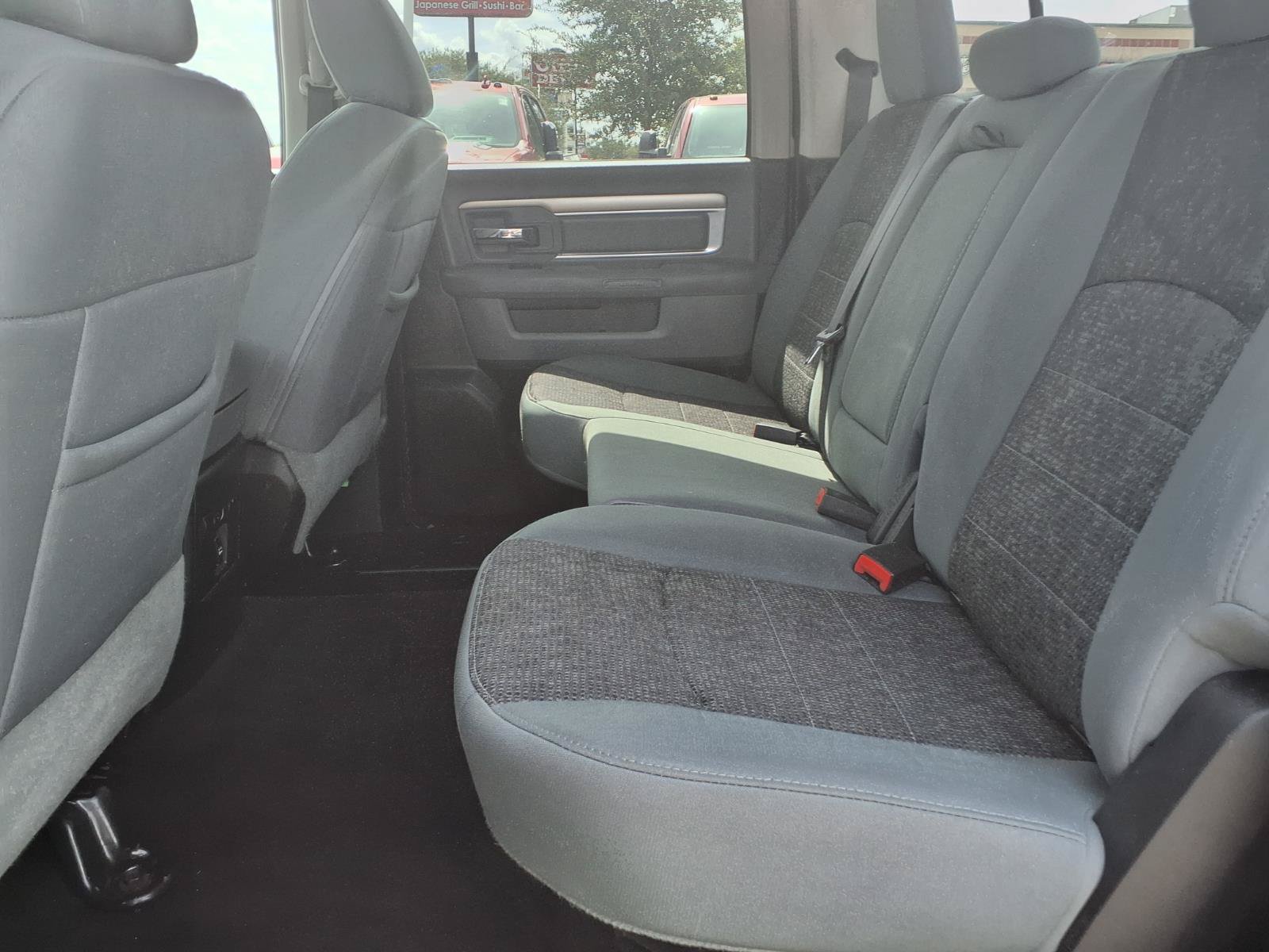 Used 2015 RAM 1500 Outdoorsman RWD image 17