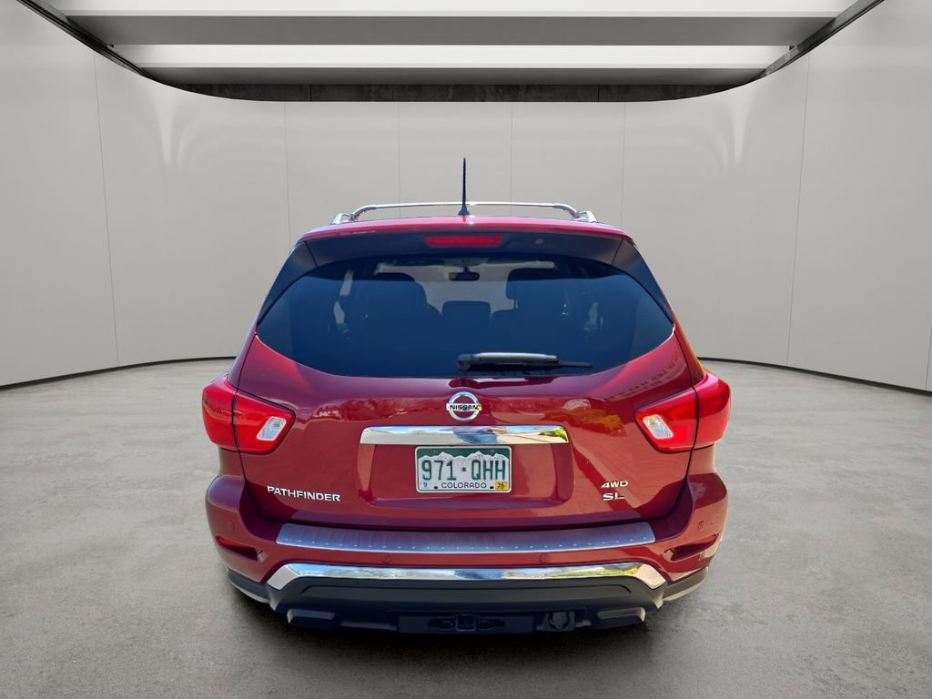 Used 2017 Nissan Pathfinder SL w/ SL Premium Package AWD/4WD image 4