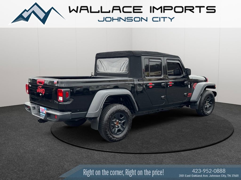 Used 2024 Jeep Gladiator Sport AWD/4WD image 5