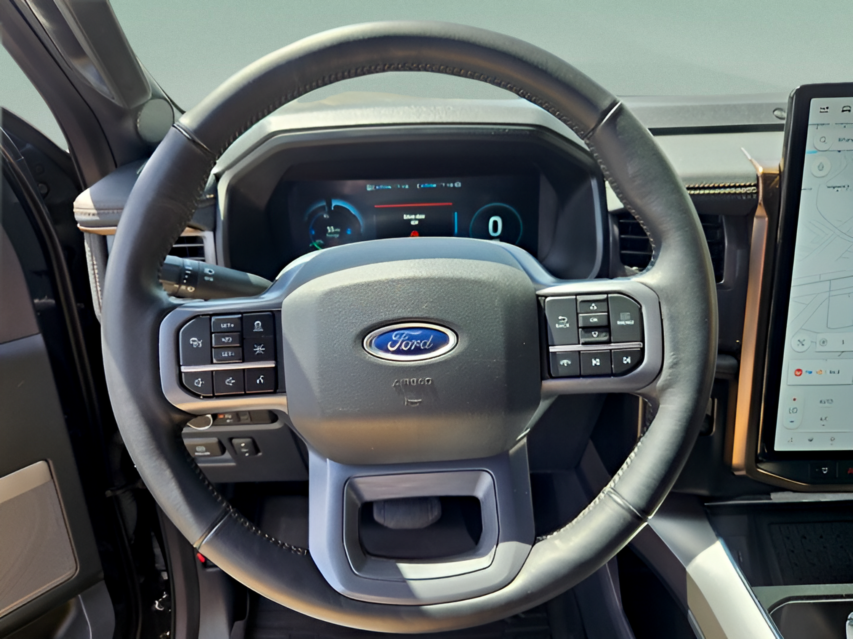 Used 2023 Ford F150 Lightning Lariat AWD/4WD image 19