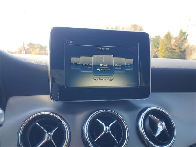 Used 2015 Mercedes-Benz CLA 250 image 18