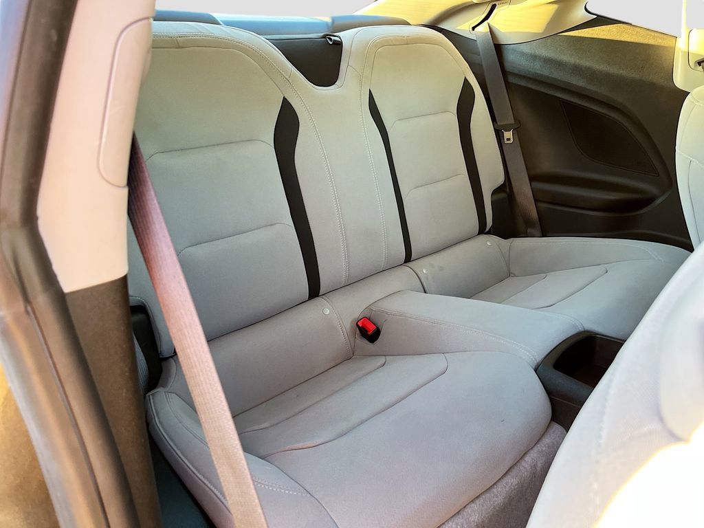 Used 2023 Chevrolet Camaro LT w/ Technology Package image 25