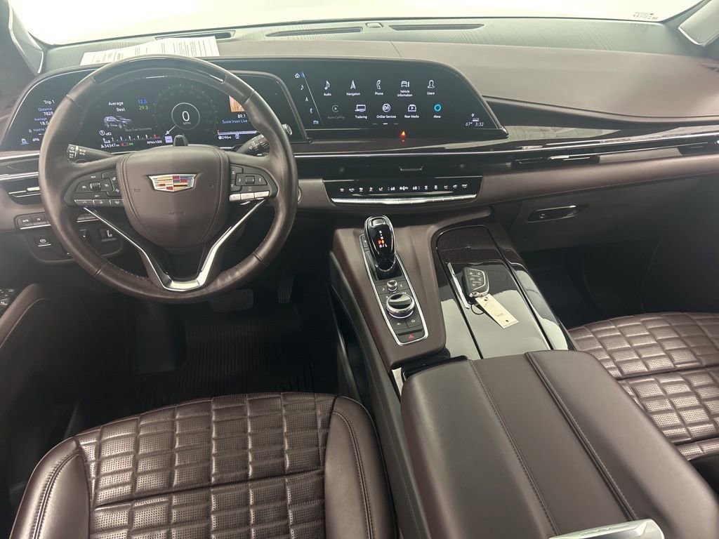 Certified 2022 Cadillac Escalade Premium Luxury Platinum AWD/4WD image 17
