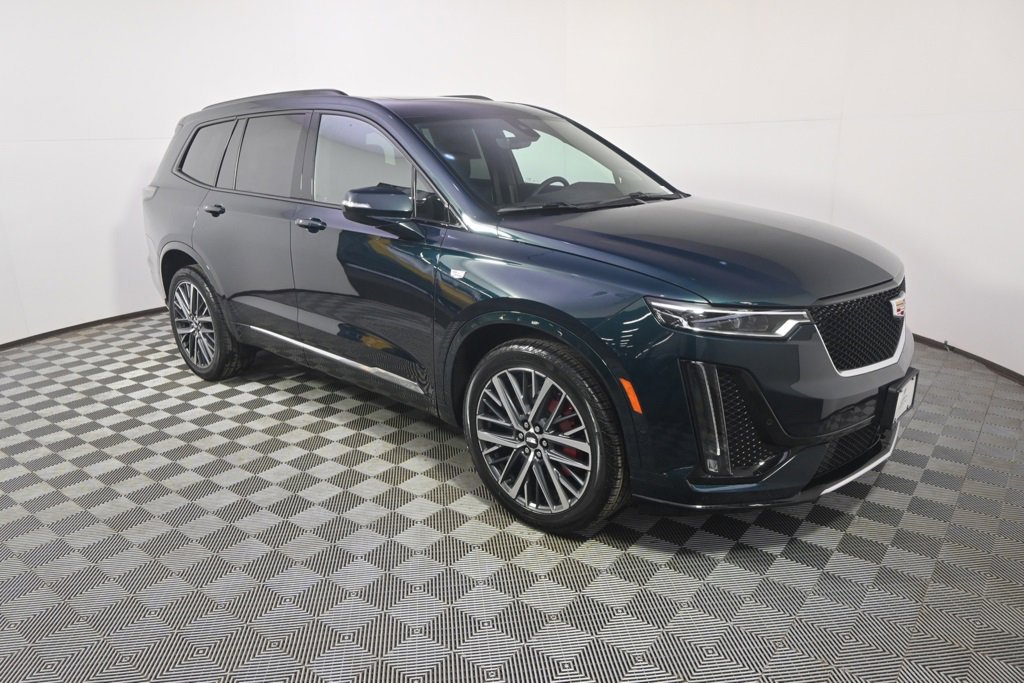 New 2025 Cadillac XT6 Sport w/ Technology Package image 8
