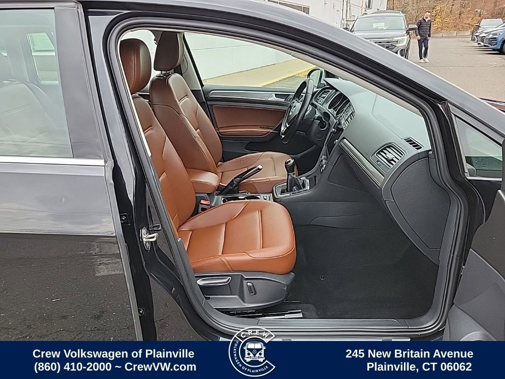 Used 2018 Volkswagen Golf Alltrack SE image 15