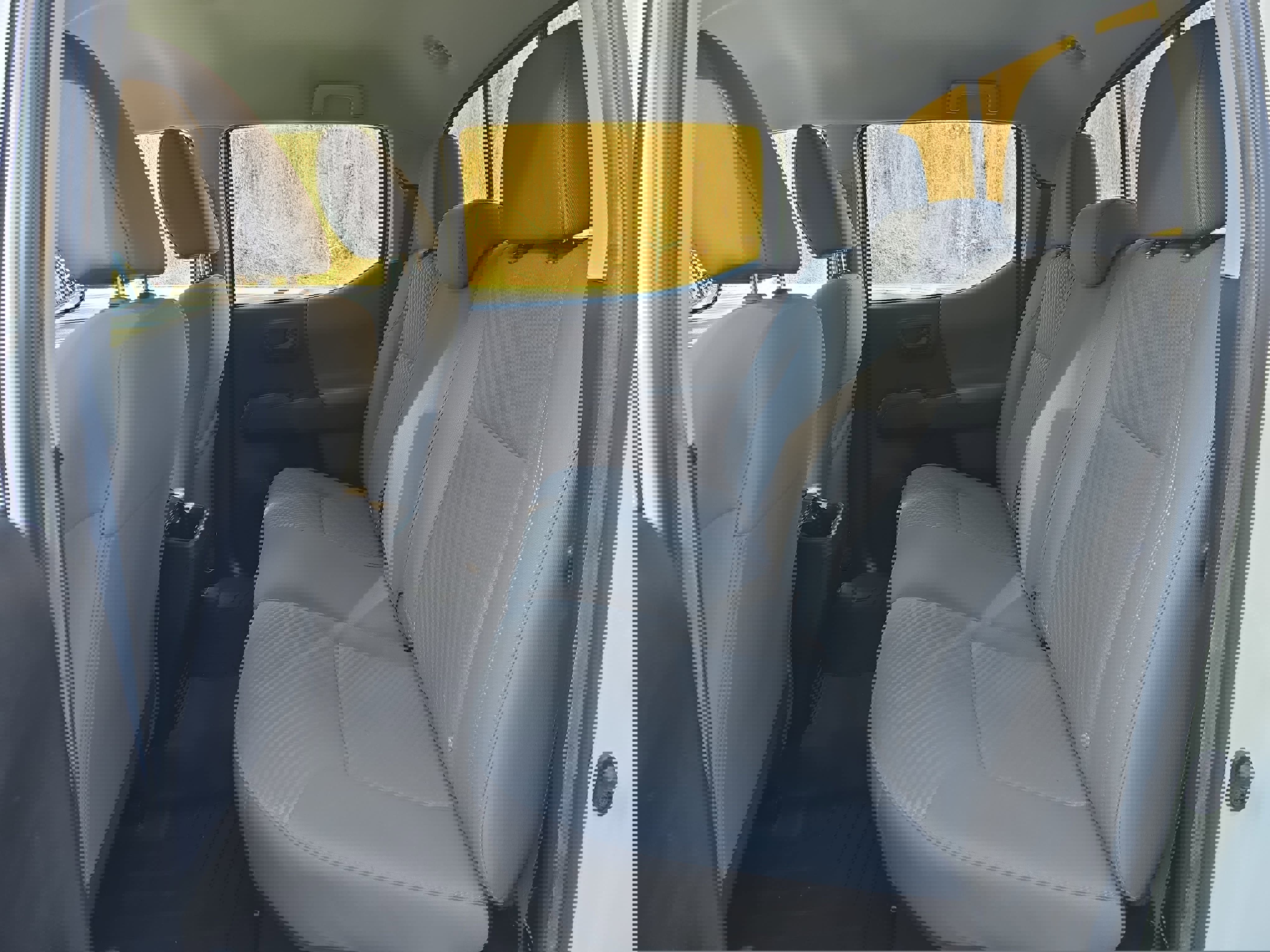 Used 2022 Toyota Tacoma SR w/ SR Convenience Package image 15