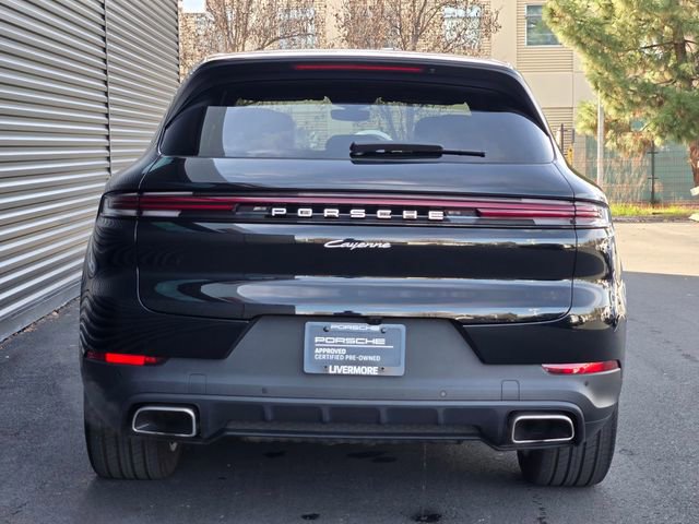 Used 2025 Porsche Cayenne image 6