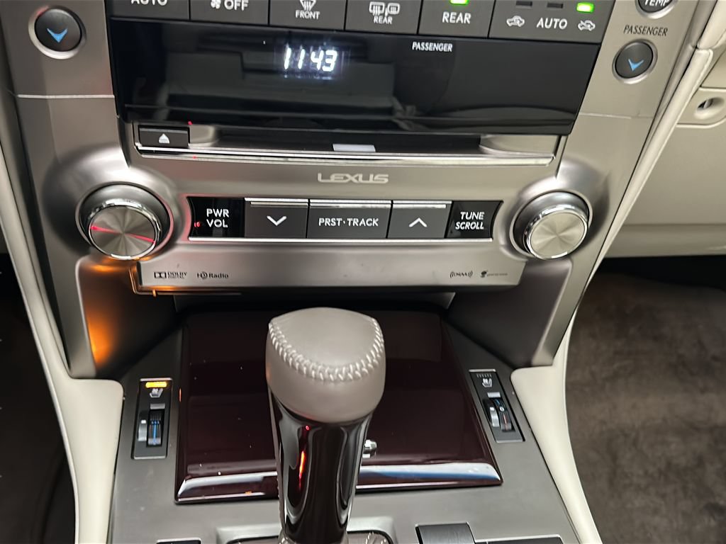 Used 2019 Lexus GX 460 Premium w/ Premium Package AWD/4WD image 31
