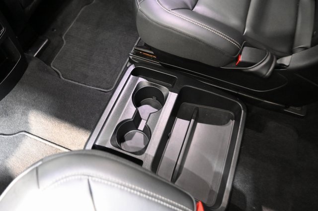 Used 2021 Ford Explorer XLT w/ Equipment Group 202A image 30