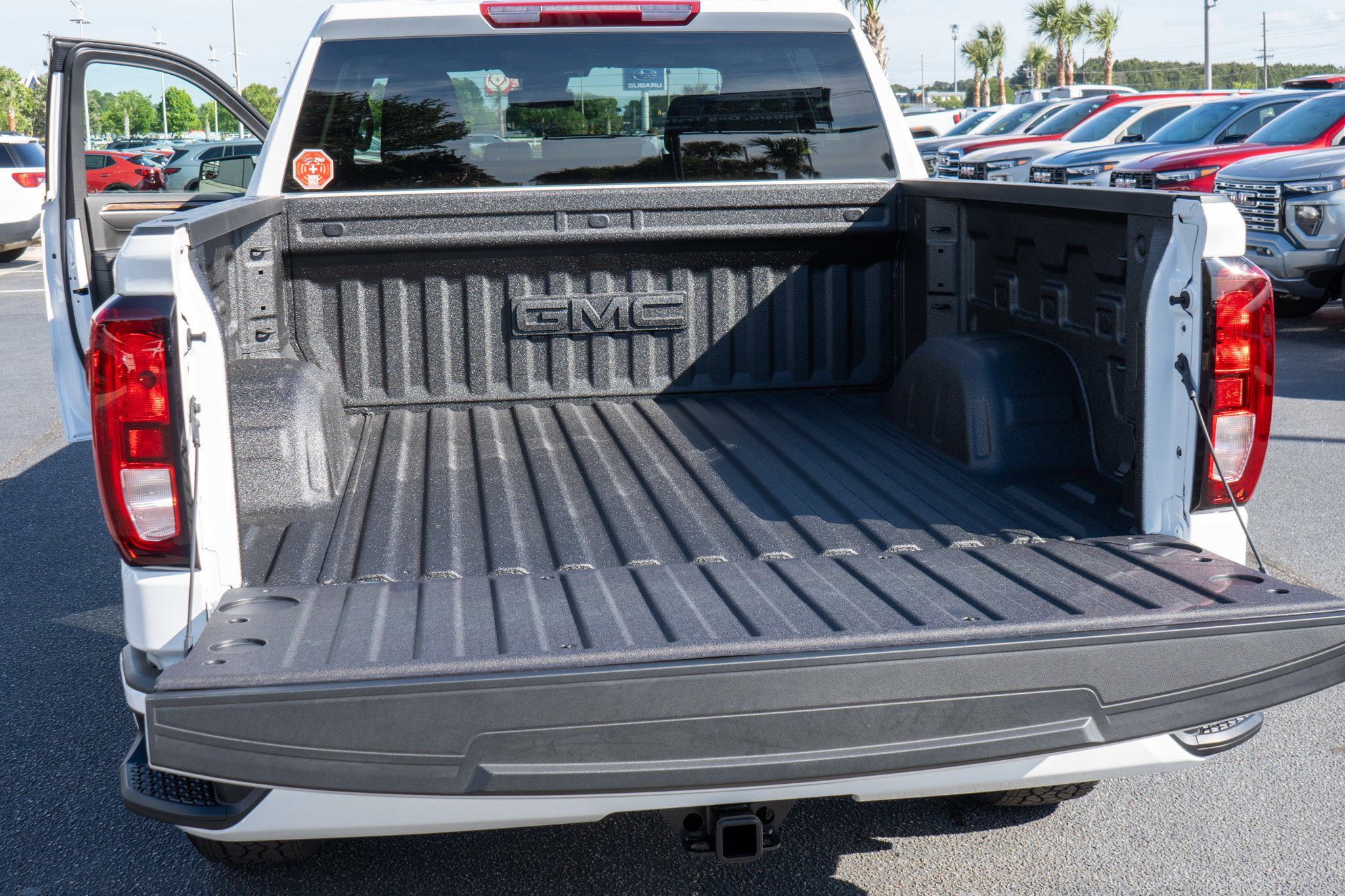 New 2026 GMC Sierra 1500 Elevation w/ Elevation Select Package AWD/4WD image 29