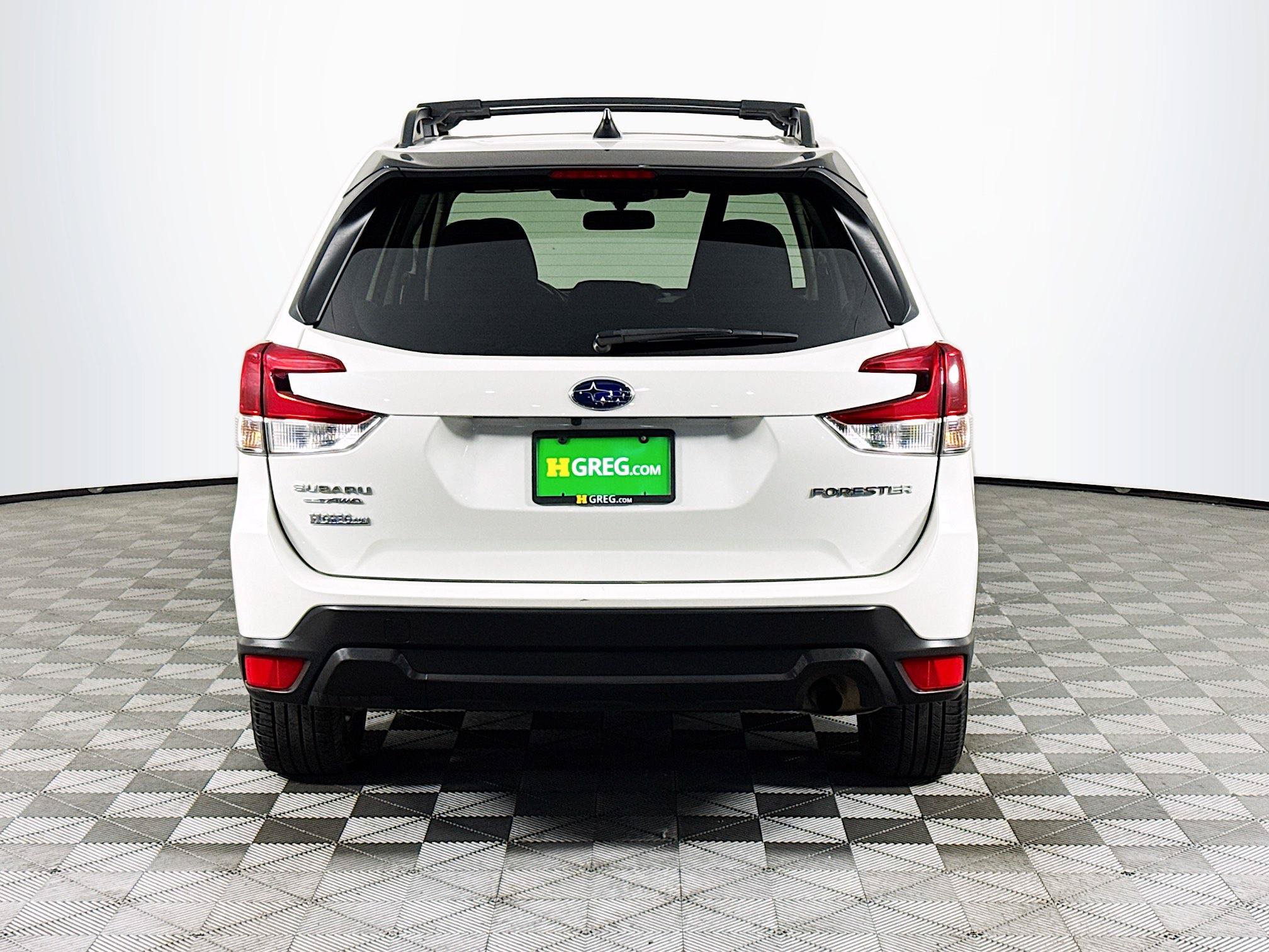 Used 2024 Subaru Forester Premium AWD/4WD image 8
