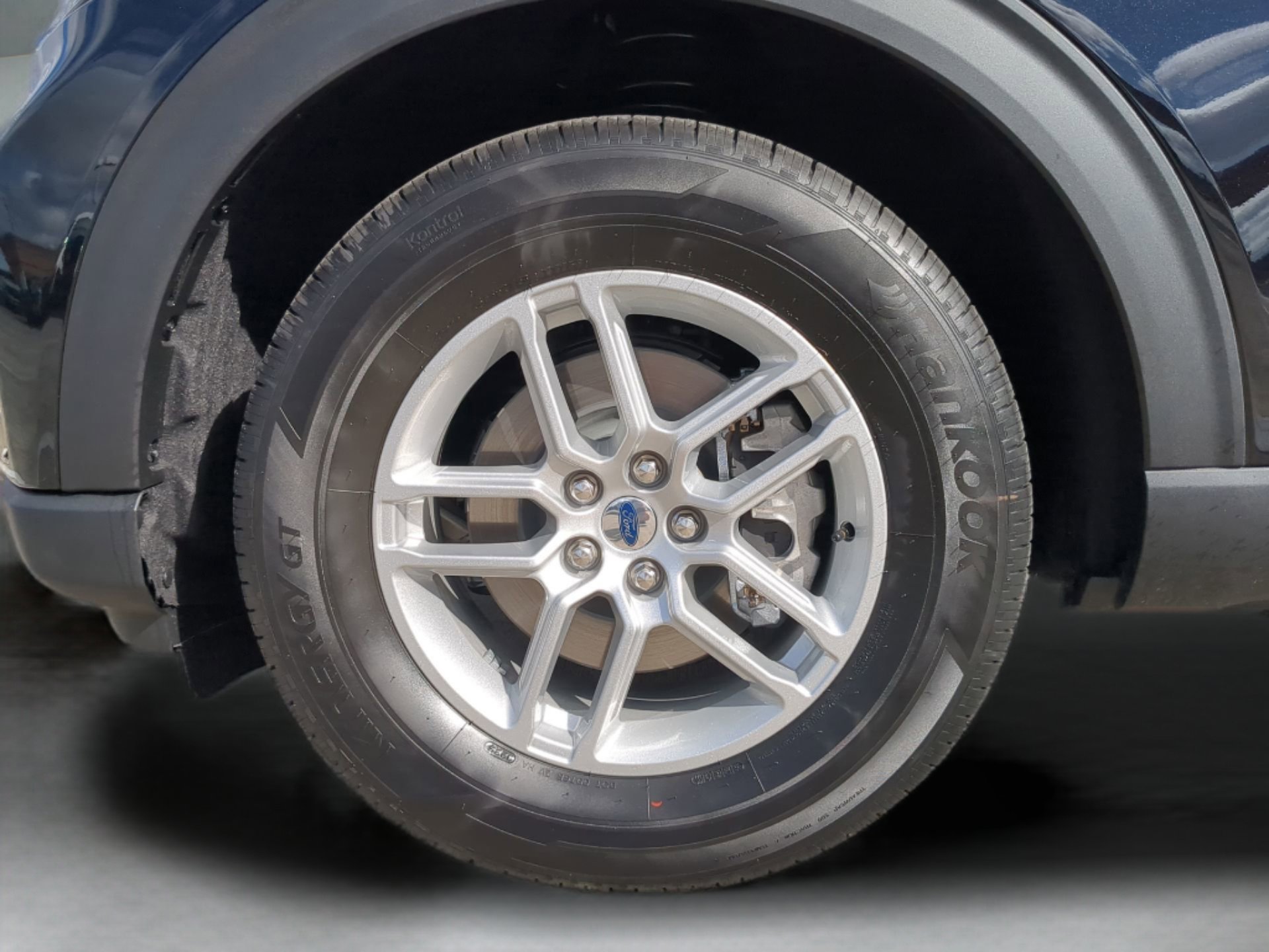 New 2026 Ford Explorer Active image 67