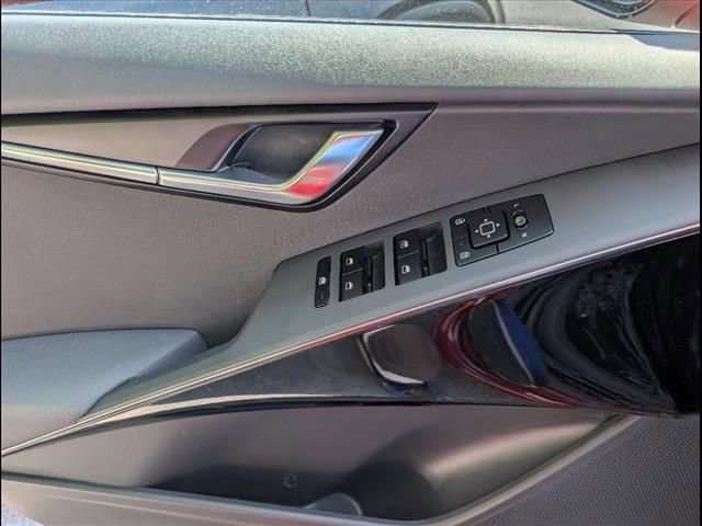 Used 2024 Kia Niro EX image 14