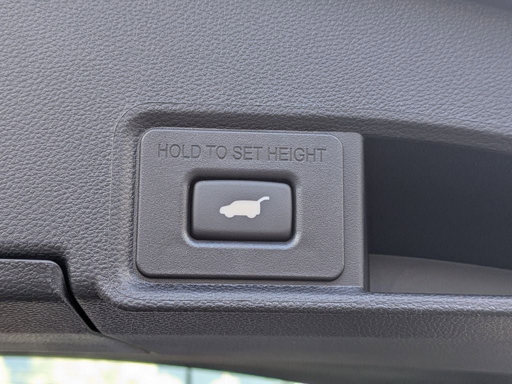 New 2026 Acura RDX SH-AWD image 15