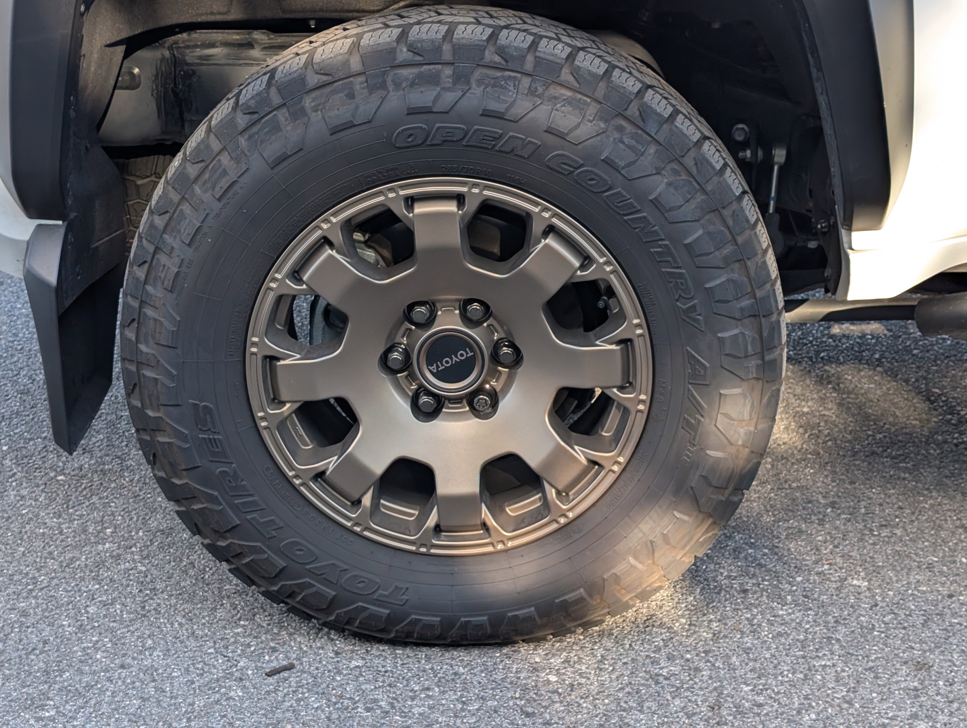 Used 2025 Toyota 4Runner Trailhunter image 10