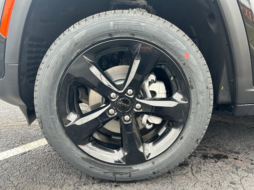 New 2025 Jeep Grand Cherokee Limited image 29