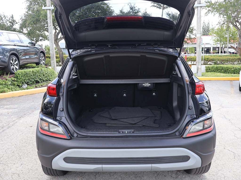 Used 2023 Hyundai Kona SEL w/ Cargo Package AWD/4WD image 18