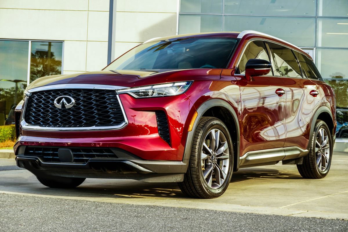 Used 2023 INFINITI QX60 Luxe w/ Vision Package image 6