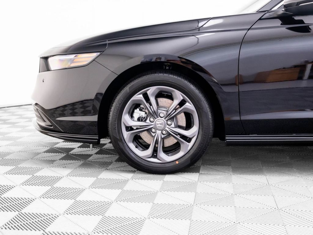 Used 2025 Honda Accord EX-L image 33