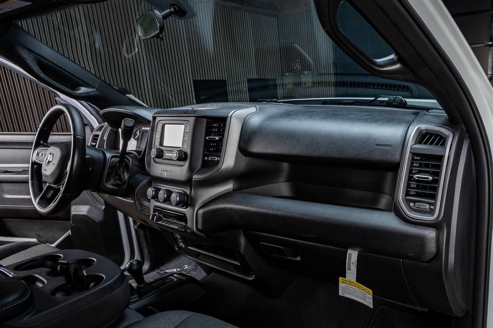Used 2024 RAM 3500 Tradesman w/ Chrome Appearance Group AWD/4WD image 18