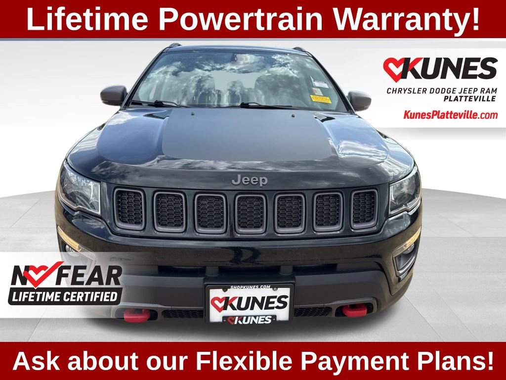 Used 2019 Jeep Compass Trailhawk w/ Cold Weather Group AWD/4WD image 11