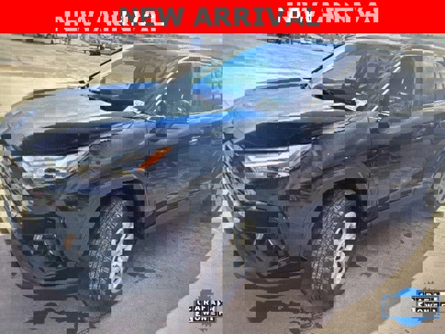 Used 2024 Toyota RAV4 LE image 3