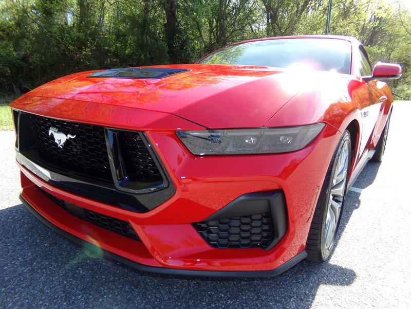 Used 2025 Ford Mustang GT Premium image 6