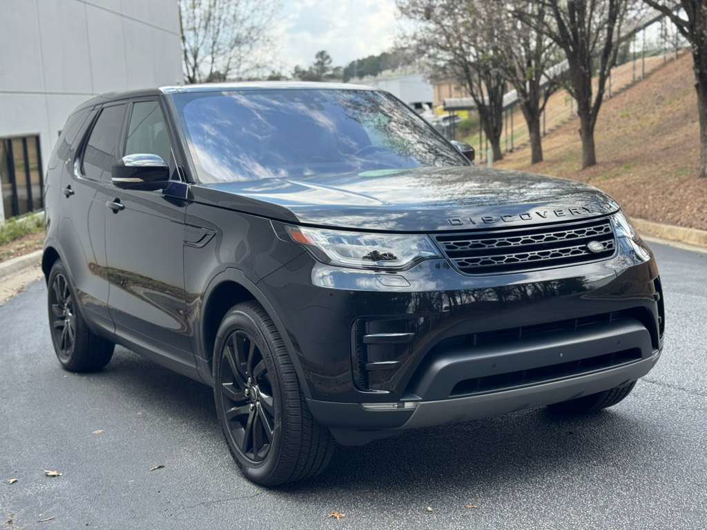 Used 2017 Land Rover Discovery HSE AWD/4WD image 8