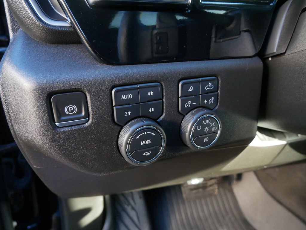 Certified 2024 Chevrolet Silverado 1500 LTZ image 17