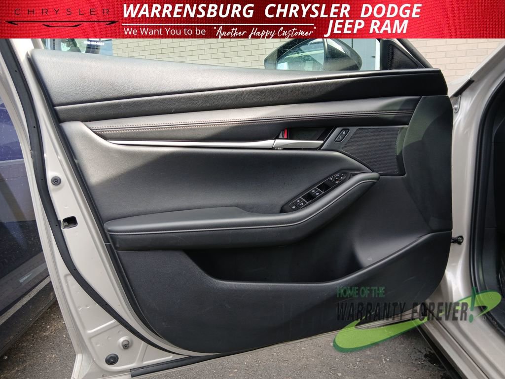 Used 2024 MAZDA MAZDA3 s image 12