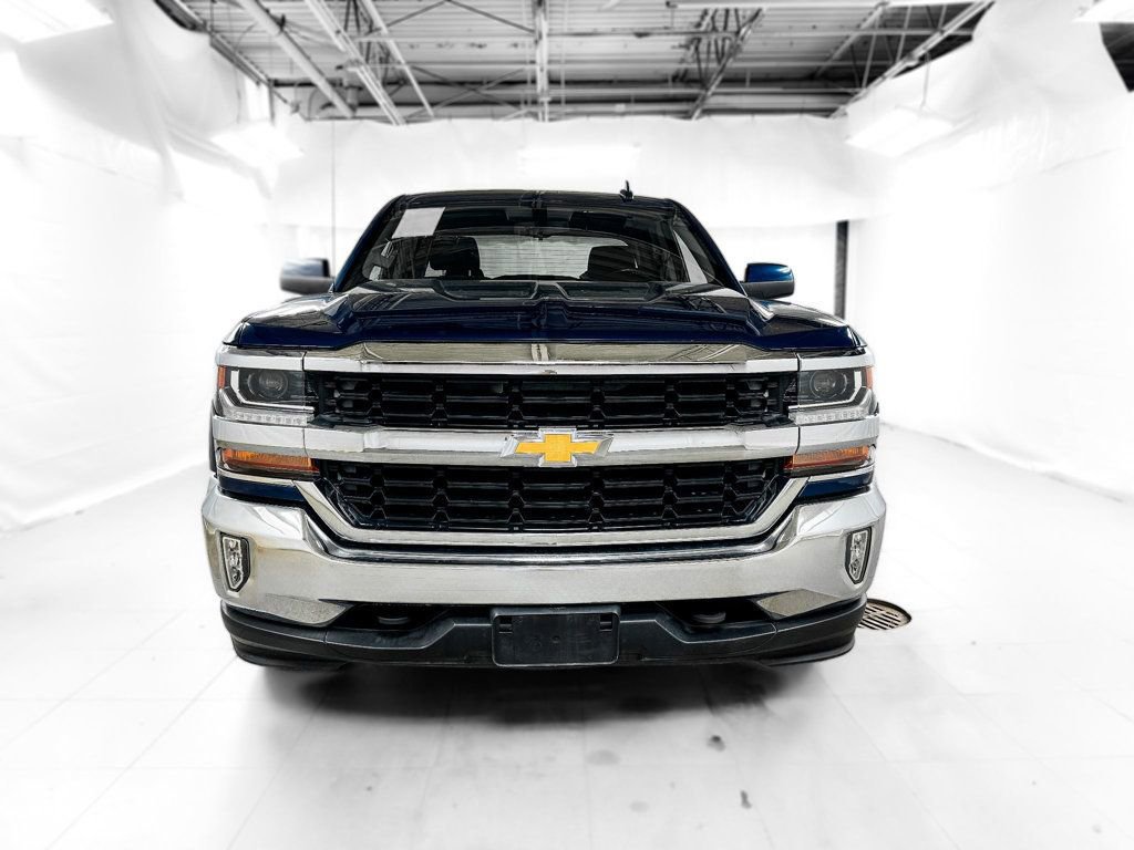 Used 2017 Chevrolet Silverado 1500 LT w/ All Star Edition image 2