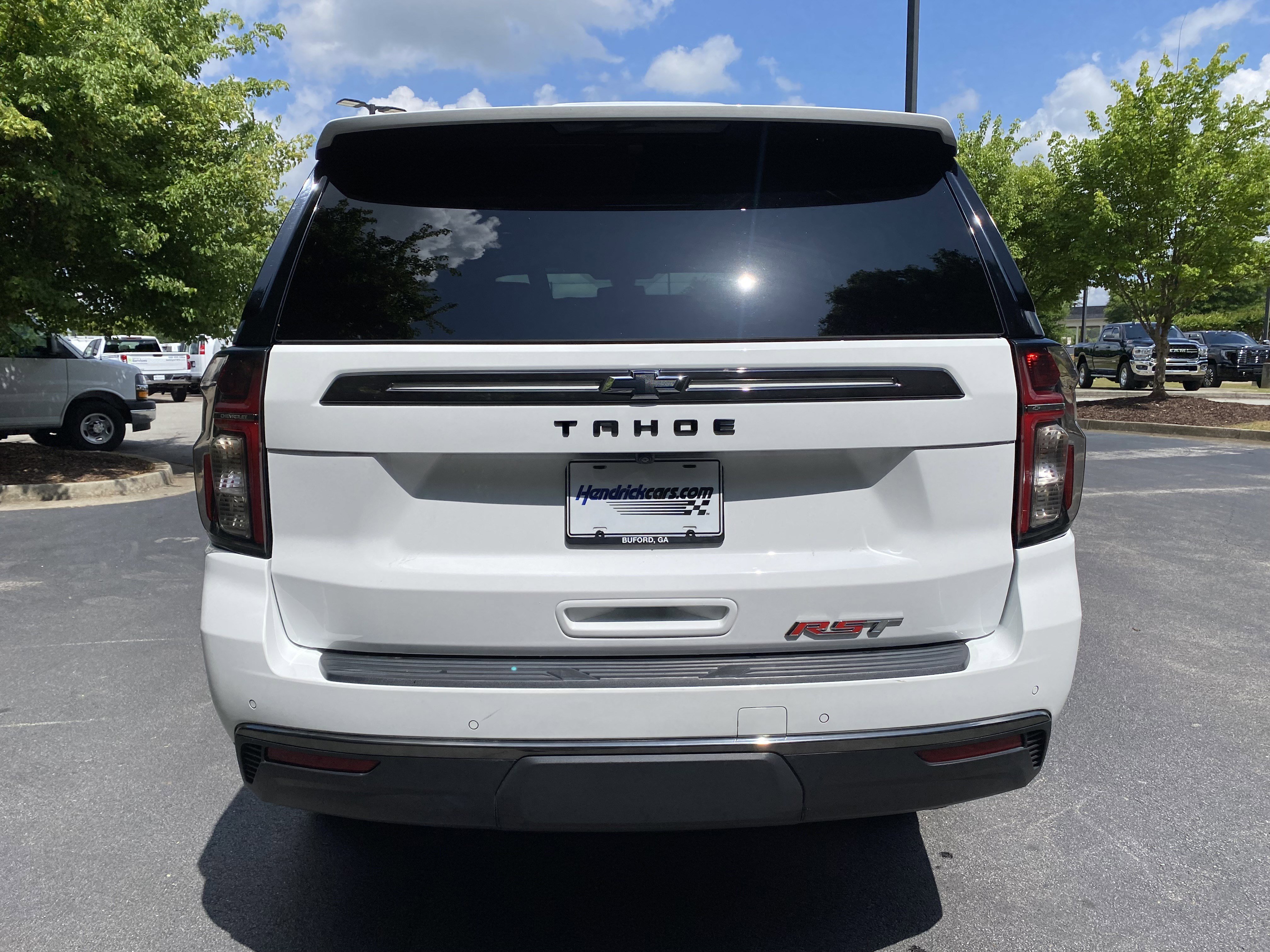 Used 2022 Chevrolet Tahoe RST w/ Luxury Package AWD/4WD image 8
