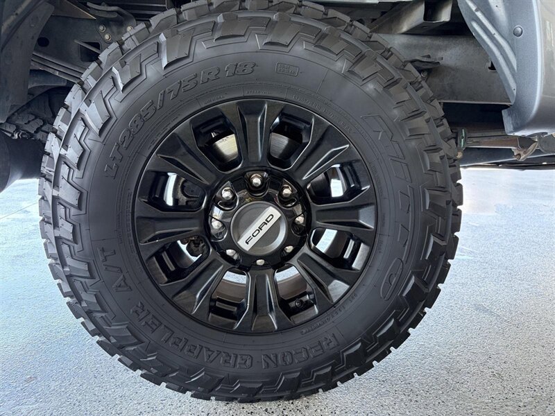 Used 2021 Ford F250 Lariat w/ Tremor Off-Road Package AWD/4WD image 36