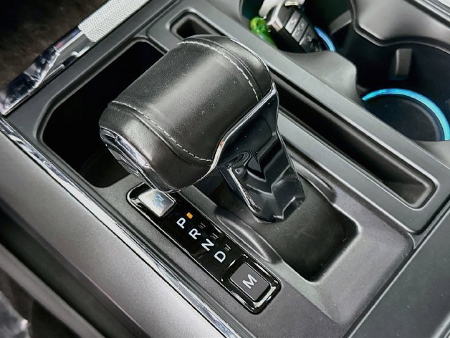 Used 2021 Ford F150 Lariat w/ Equipment Group 502A High AWD/4WD image 17