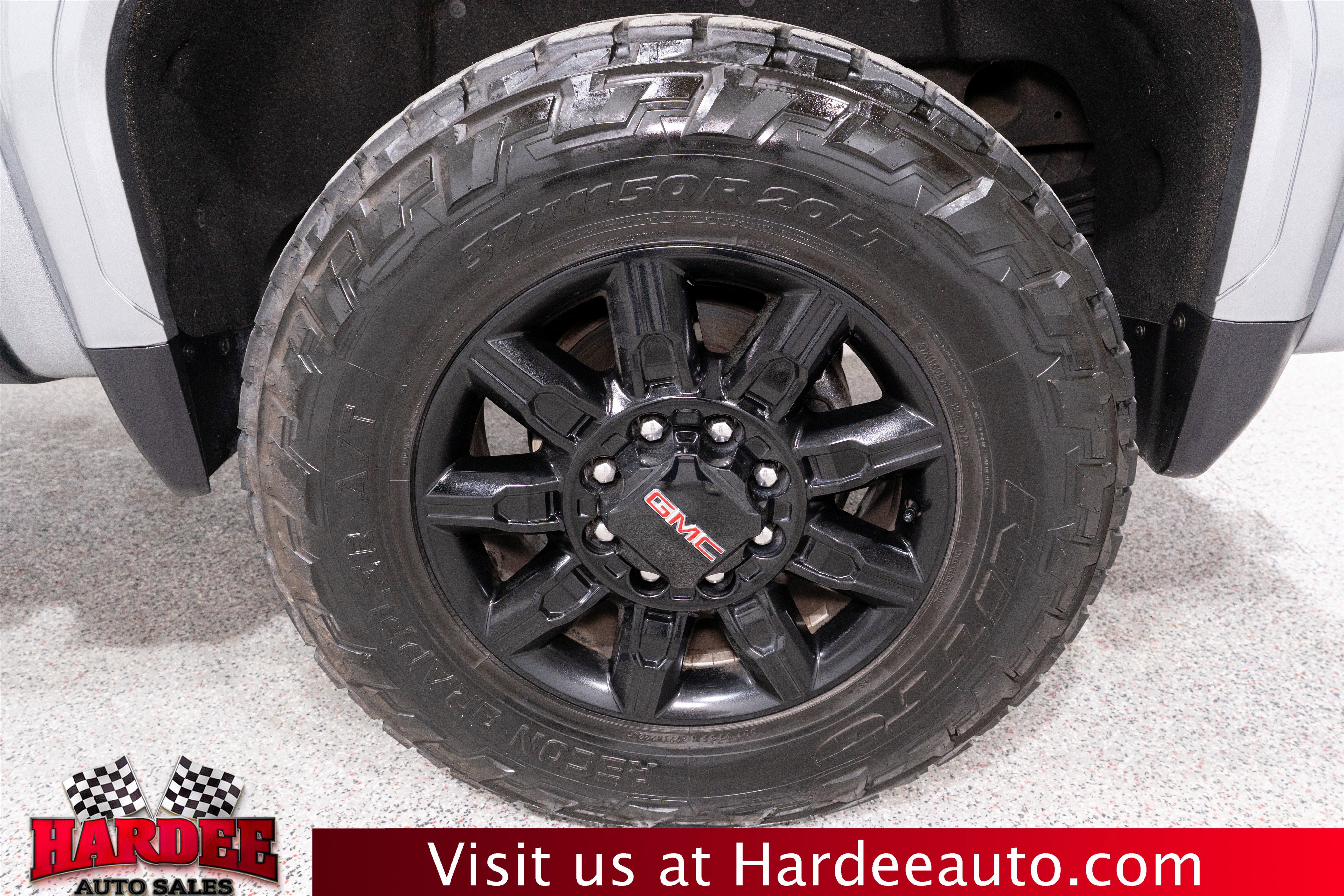 Used 2025 GMC Sierra 2500 AT4 w/ AT4 Premium Plus Package image 10